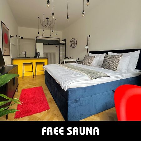Botanique Rooms With Sauna By Homester Брно Екстер'єр фото